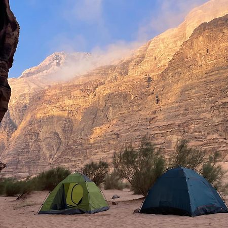 Desert Jewel Camp وادي رم المظهر الخارجي الصورة