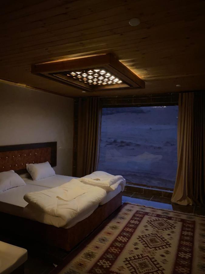 Desert Jewel Camp وادي رم المظهر الخارجي الصورة