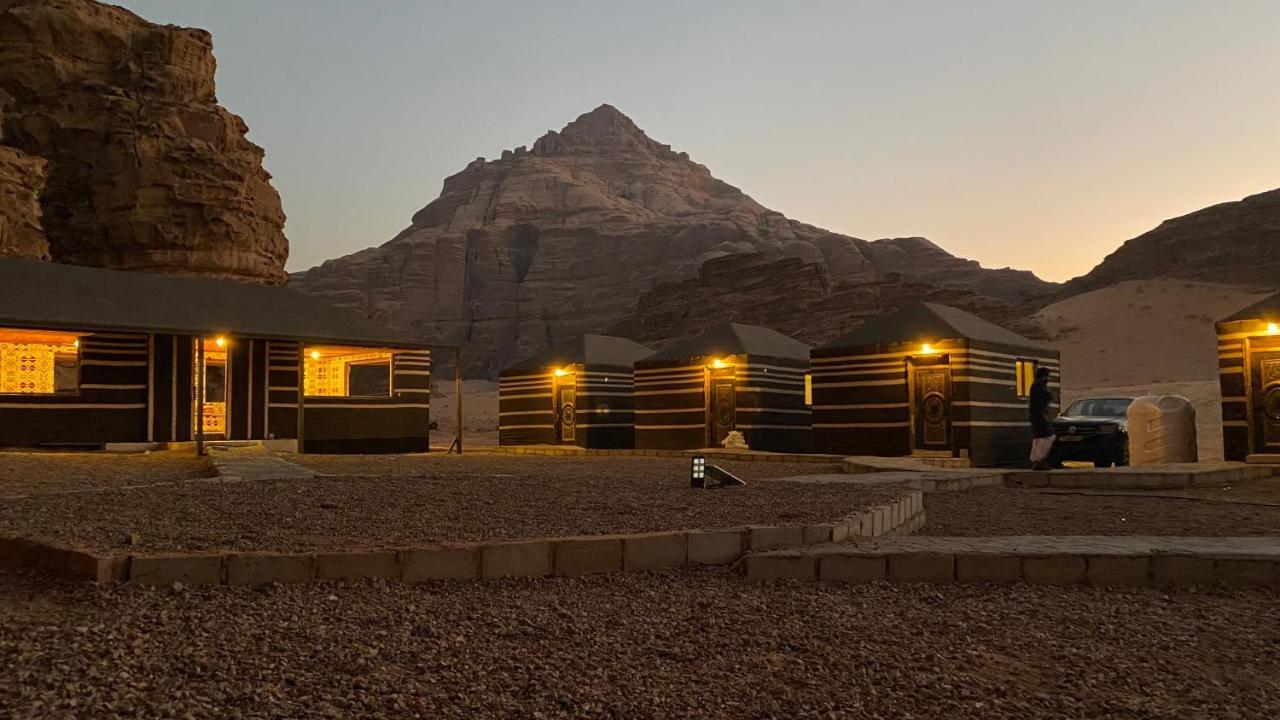 Desert Jewel Camp وادي رم المظهر الخارجي الصورة