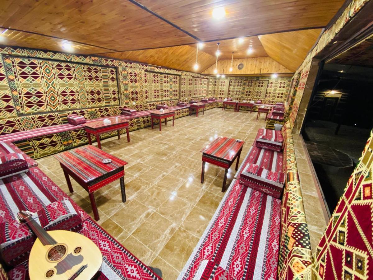 Desert Jewel Camp وادي رم المظهر الخارجي الصورة