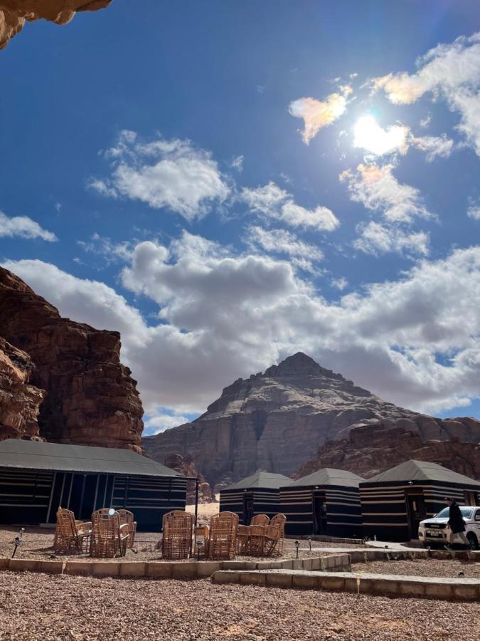 Desert Jewel Camp وادي رم المظهر الخارجي الصورة